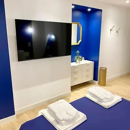 Hyper Centre Balneo Casa Dauphine *