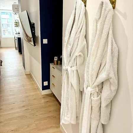 Hyper Centre Balnéo Casa Dauphine Digione