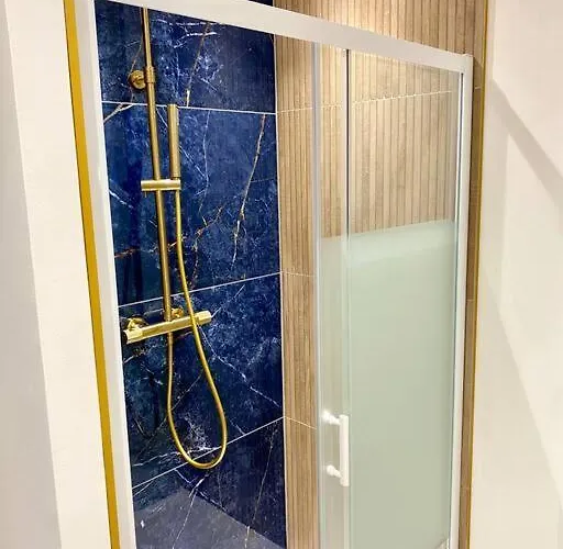 Hyper Centre Balneo Casa Dauphine *